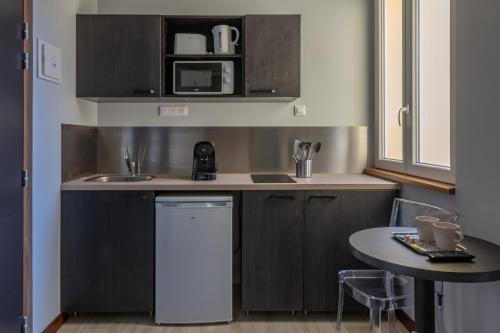 Dapur atau dapur kecil di Smart Appart Le Havre 97