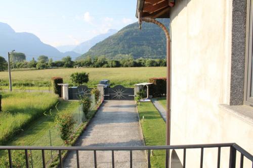 Afbeelding uit fotogalerij van Casa Le Scese Porta di Valtellina in Piantedo