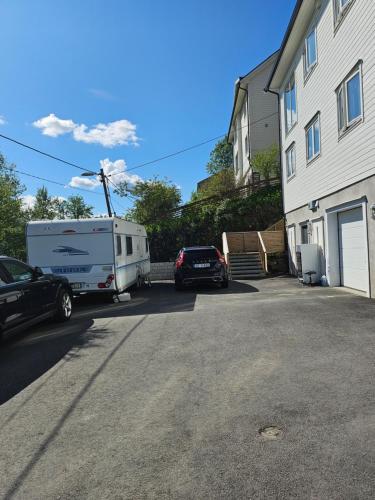 Gambar di galeri bagi Prosper Caravan Tromsø-Free Parking I have apartment also same place, 4 people di Tromsø