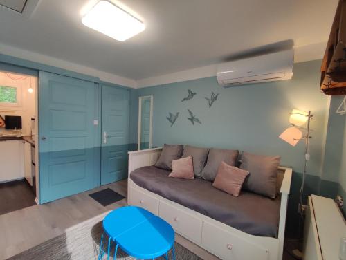 Kuchyň nebo kuchyňský kout v ubytování Levélke Mini Apartman