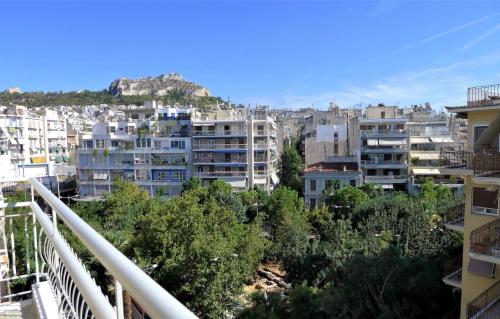Smart Home Apartment next to Exarcheia Square