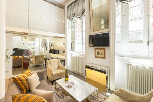 Ohliving Bécquer House