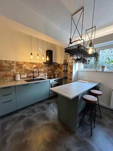 Beautiful waterfront apartment