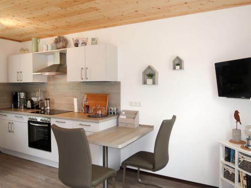 Η κουζίνα ή μικρή κουζίνα στο Holiday Home Caro by Interhome