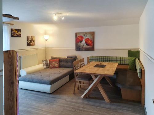 Apartment Tobias 2 by Interhome