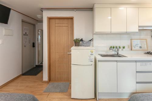 Majoituspaikan Studio41 keittiö tai keittotila