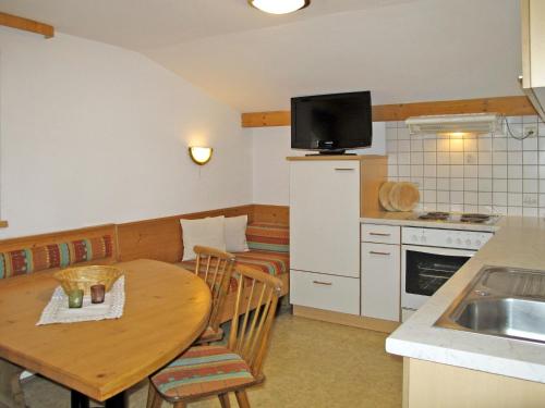 Apartment Martina by Interhome