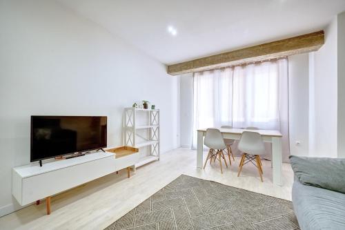 Apartamento Las Terrazas del Ayuntamiento by Clabao