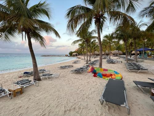 Playa de o cerca de este apartamento