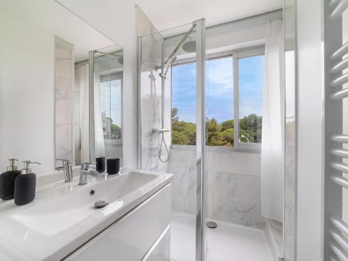 Apartment Le Zodiaque II-4 by Interhome