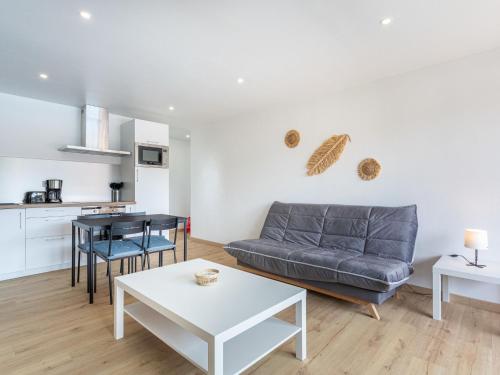 Apartment Le Zodiaque II-4 by Interhome
