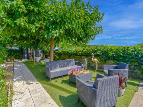 Photo de la galerie de l'établissement Holiday Home la Cabanes by Interhome, à Marsillargues