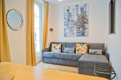 Fully Renovated Historic Apt in Heart Mouffetard