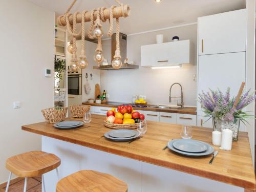 Apartment Residencial Cap Salou-2 by Interhome