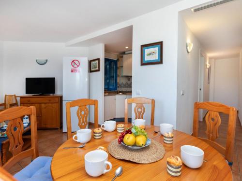 Apartment Perla Blanca by Interhome