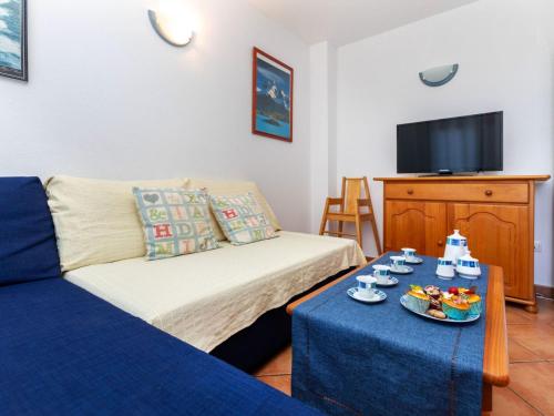 Apartment Perla Blanca by Interhome