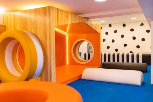 Ένα ή περισσότερα κρεβάτια σε δωμάτιο στο Airali 1 - Apartamento con piscina - Zona 10 de la Ciudad de Guatemala