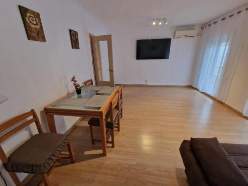 Calle de Dona Dolsa n6, 2Dcha
