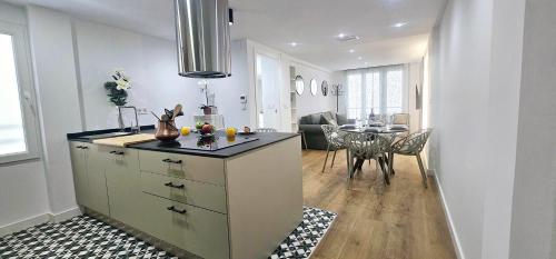 CHARLOT Center Apartment III