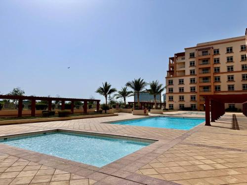 Nazeel – Marina 1B Studio