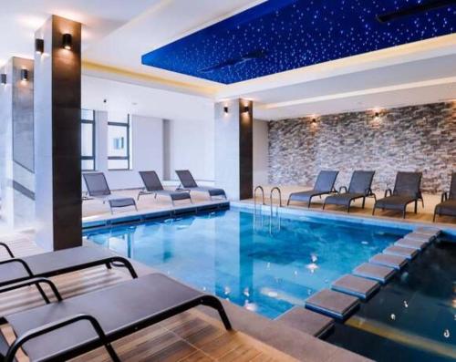 Photo de la galerie de l'établissement Cozy Studio in Caesar Resort, à Trikomo