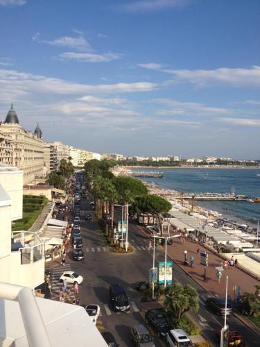 Cannes plage 2 pièces 40m2 Croisette centre ville