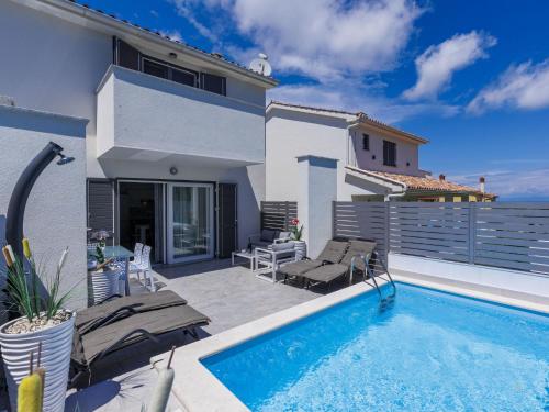 Holiday Home Villa Oli-A by Interhome