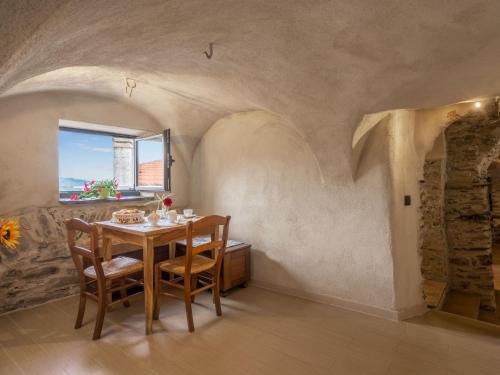 Posezení v ubytování Apartment Il Mulino - VLO207 by Interhome