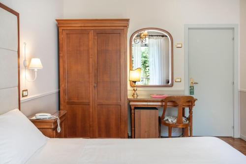 Katil atau katil-katil dalam bilik di Hotel Monteconero