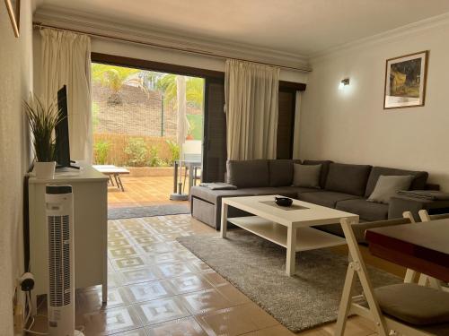 Fotografie z fotogalerie ubytování Victoria Court II con wifi planta baja v destinaci Los Cristianos