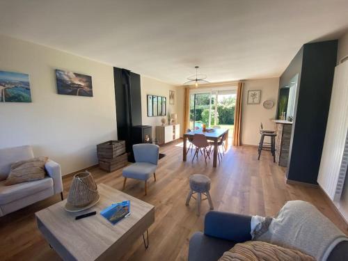 La maison d'à coté, gîte en bord de Rance