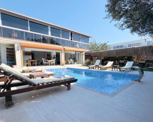 Gallery image of Cesmeli Boutique Hotel - Çeşme, İzmir in Cesme