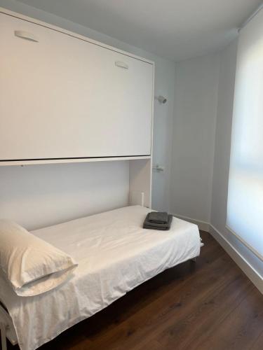 Una cama o camas en una habitación de Ederra By Basquelidays