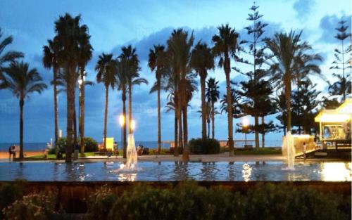 Moderno Apartamento en 1a Linia de mar en Salou.