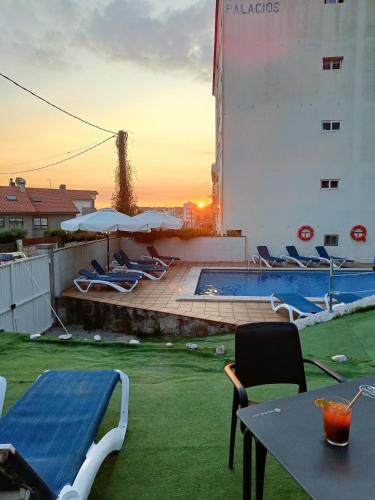Gallery image of Hotel Palacios in Sanxenxo