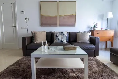 Polo Apartments 4B photo 1