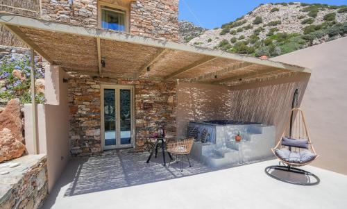 Posezení v ubytování Apsila Pool Suites
