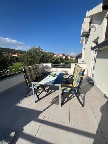 Apartments Julia Trogir