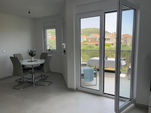 Apartments Julia Trogir