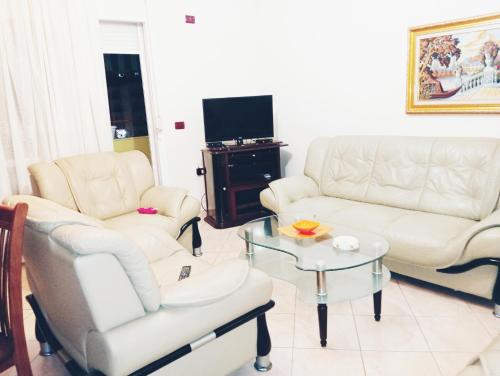 Floral Sweet Home