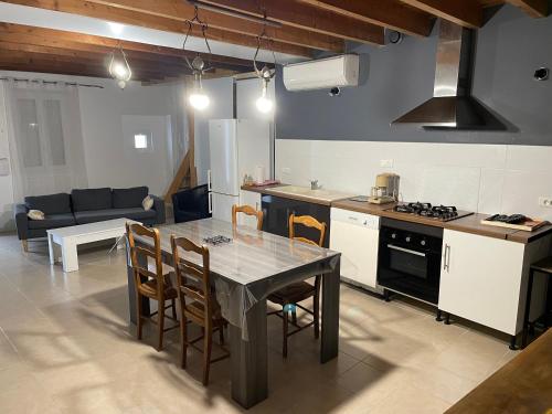 Photo de la galerie de l'établissement Gîte la bourdette, à Castelsagrat