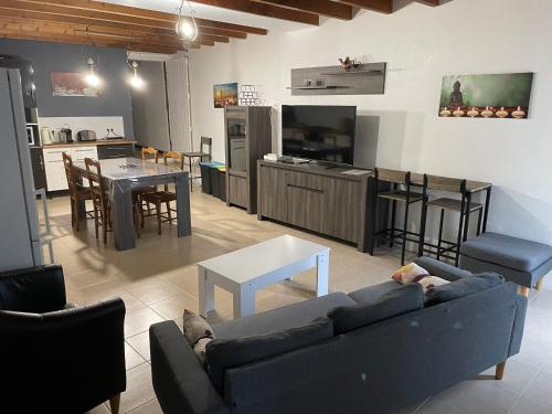 Photo de la galerie de l'établissement Gîte la bourdette, à Castelsagrat