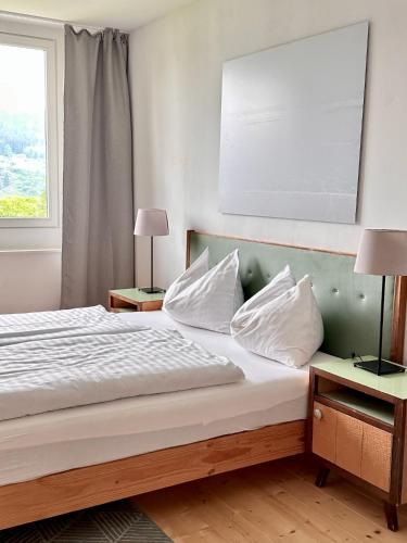 Cama o camas de una habitación en Villa Parkschlössl