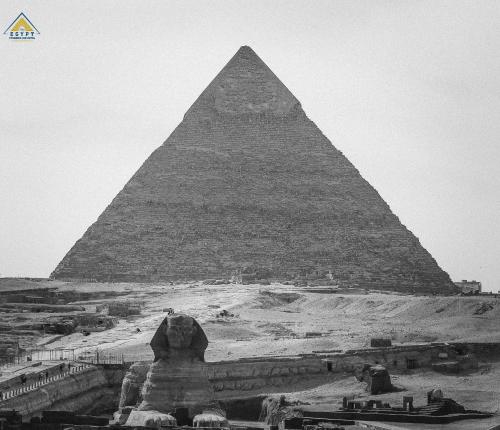 a black and white photo of the pyramid at Egypt Pyramids Inn in Cairo