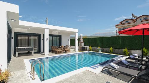 Πισίνα στο ή κοντά στο Villa Lempira