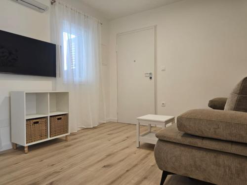 Apartments Miamare 2