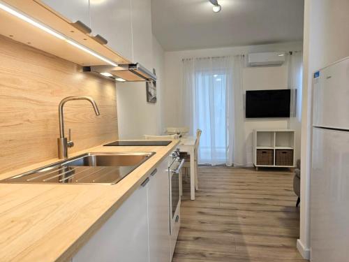 Apartments Miamare 2