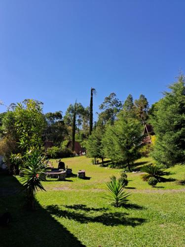 Taman di luar Chale Rio Nascente