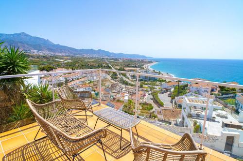 Mirador de Punta Lara by Casasol