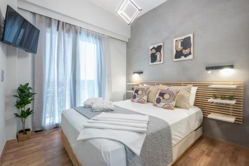 Newly Renovated Loft 1 min walk from metro by Cloudkeys